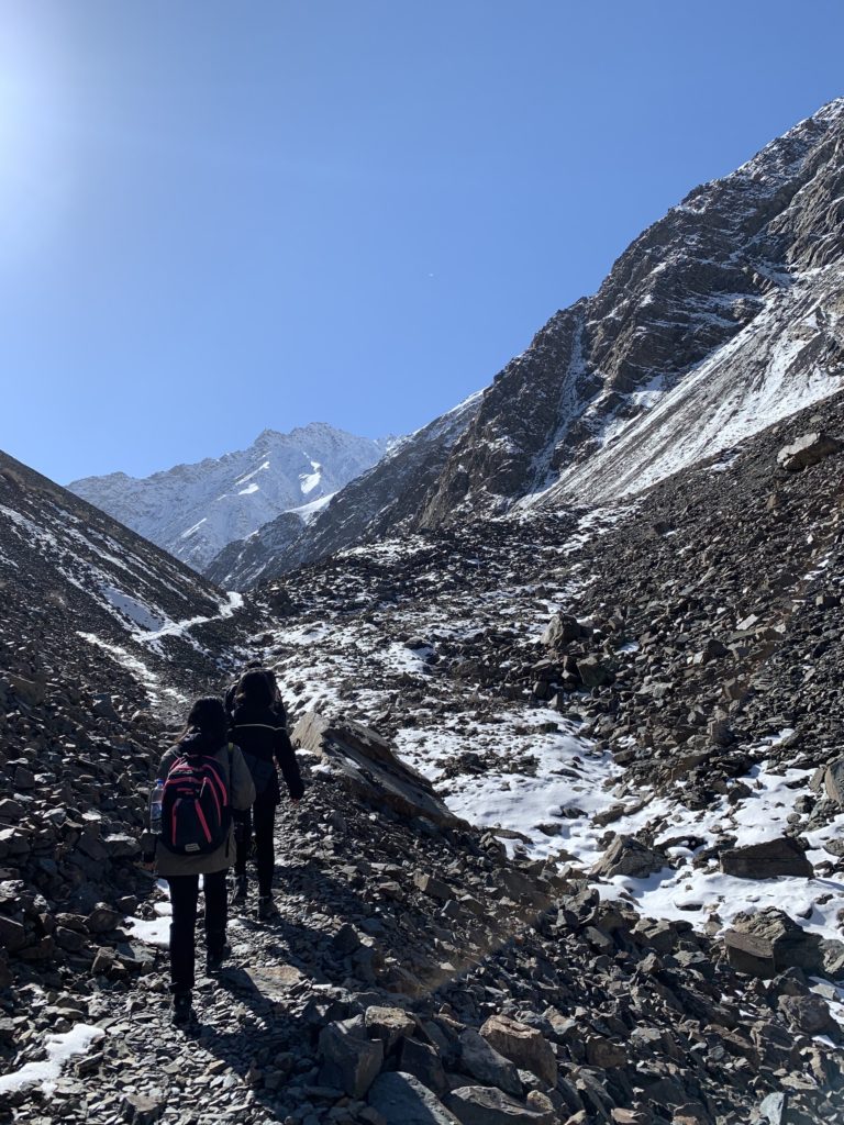 trekking to jizew