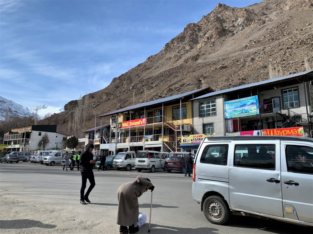 knock off chains in khorog